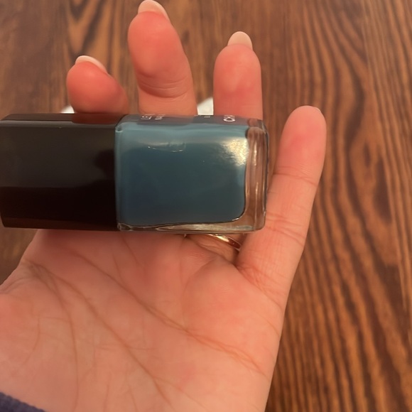 CHANEL UNUSED NAIL POLISH - Picture 3 of 3